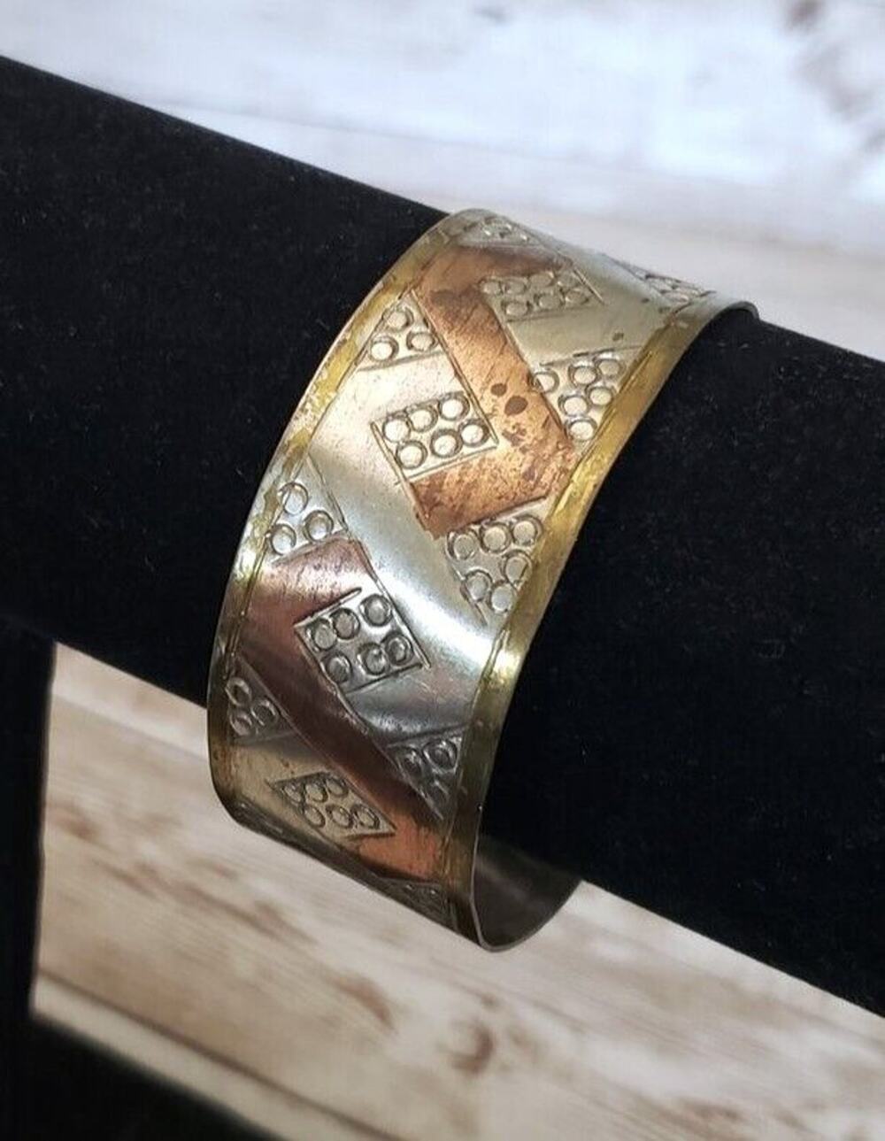 Vintage Cuff Bracelet Multi Tone Zig Zag Design
